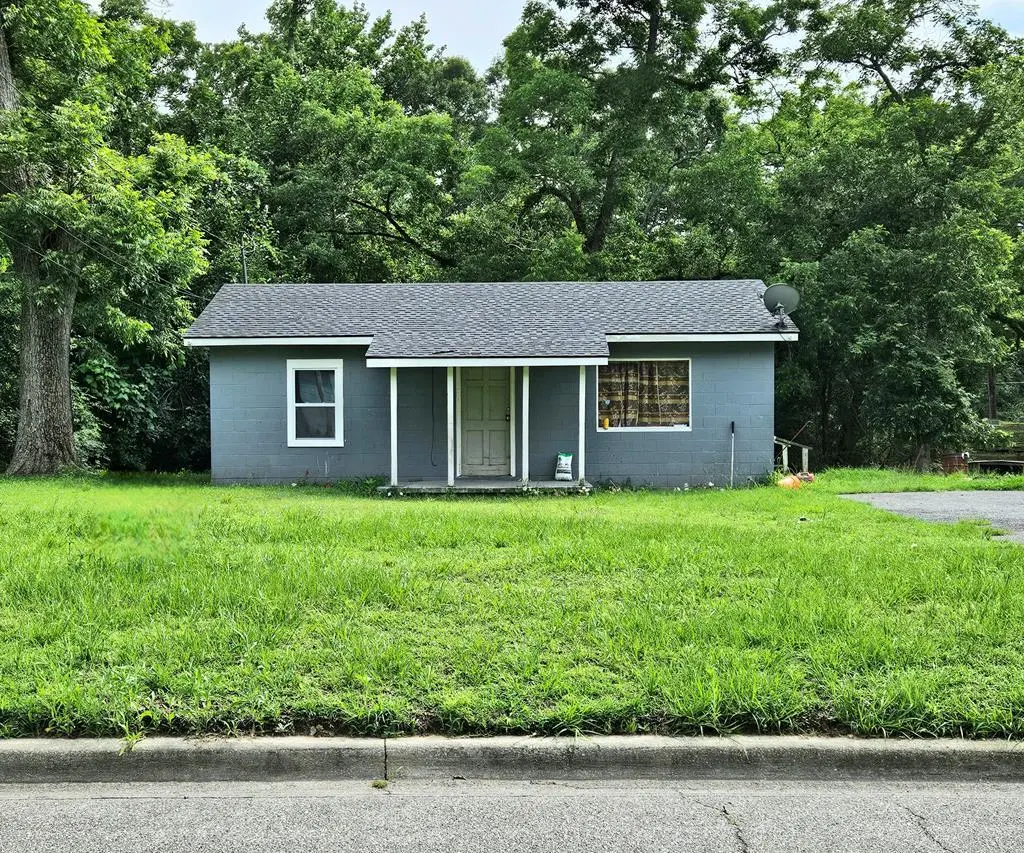 525 Love St