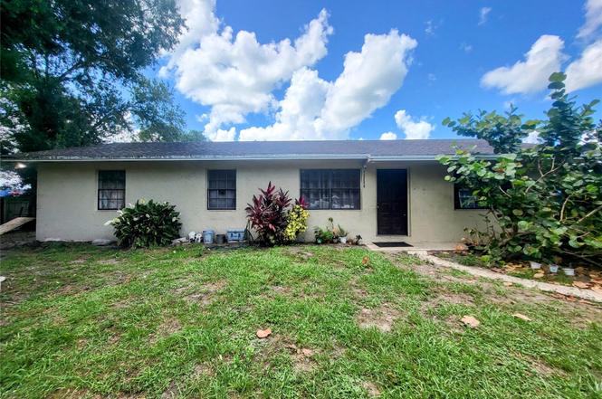 7341 NW 95th Ct