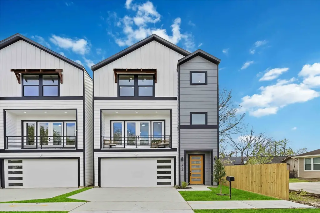 2014 Yates St