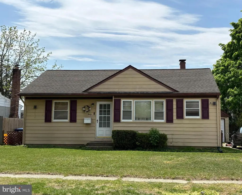 12 Belair Ave