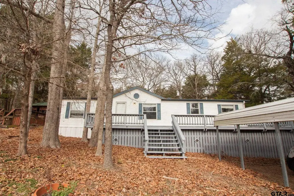 200 Brookwood Dr