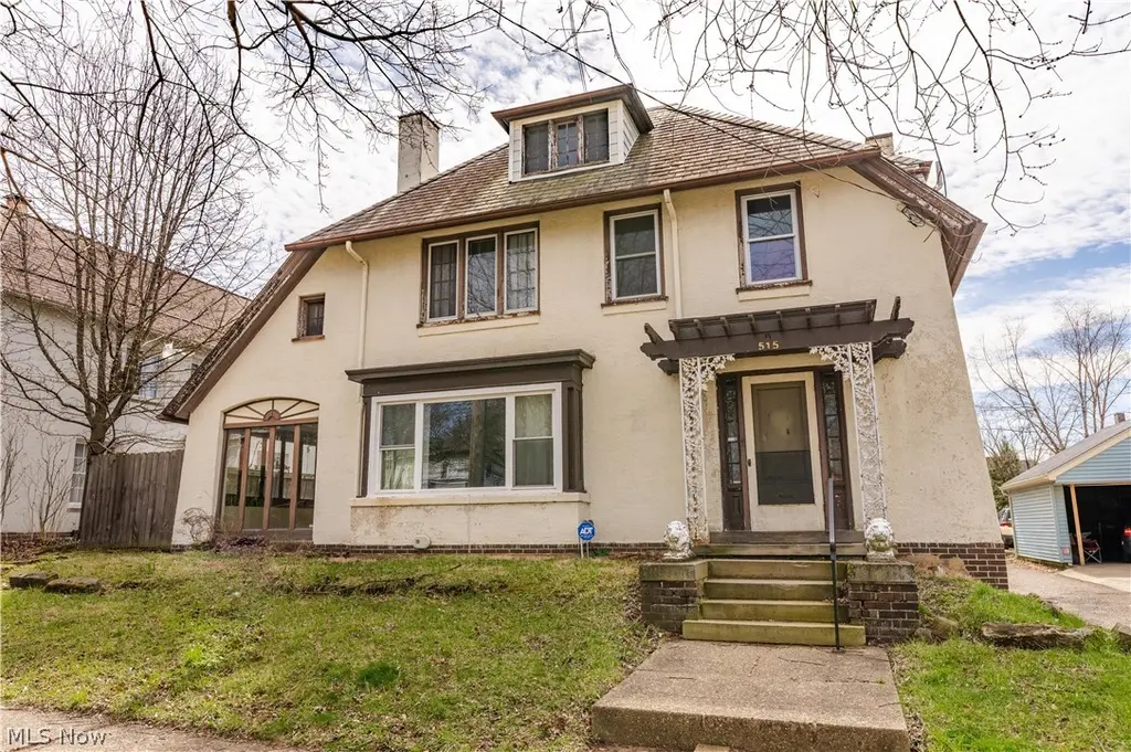 515 Federal Ave NE