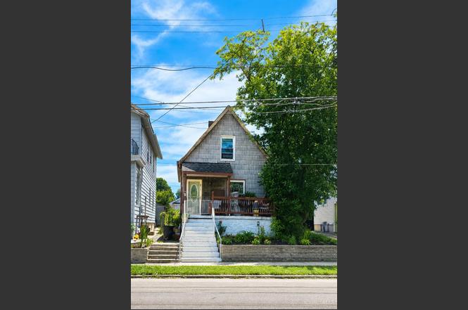 5338 Section Ave