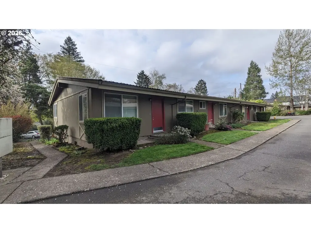 3485 SW 87th Ave