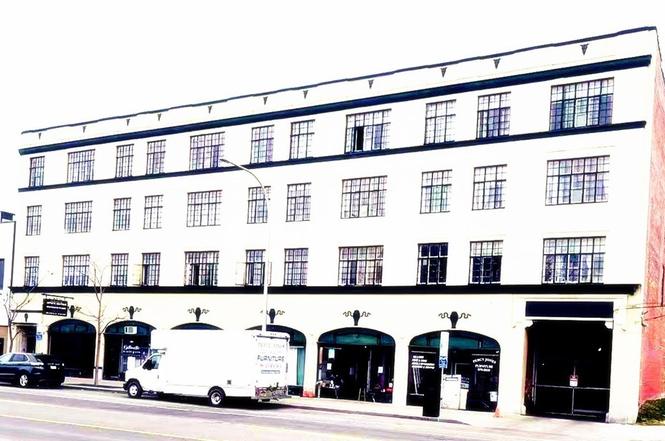 377 W Onondaga St #306