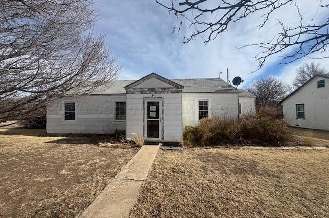 410 Maple St