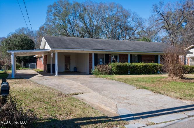 116 Pecan Way