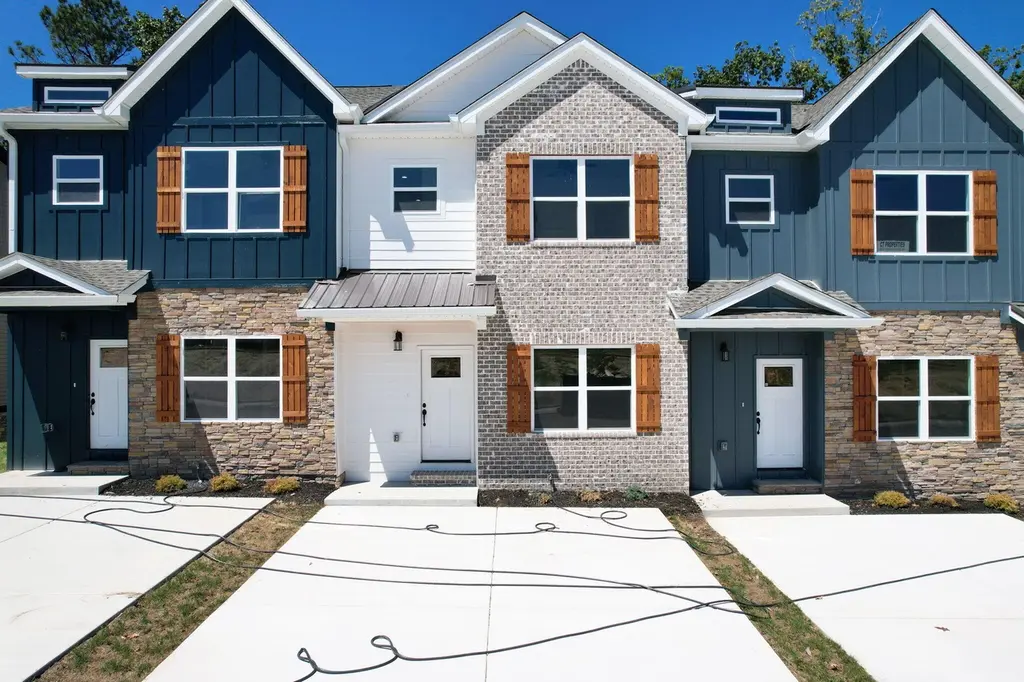 3036 Three Creeks Dr NW Unit 7b