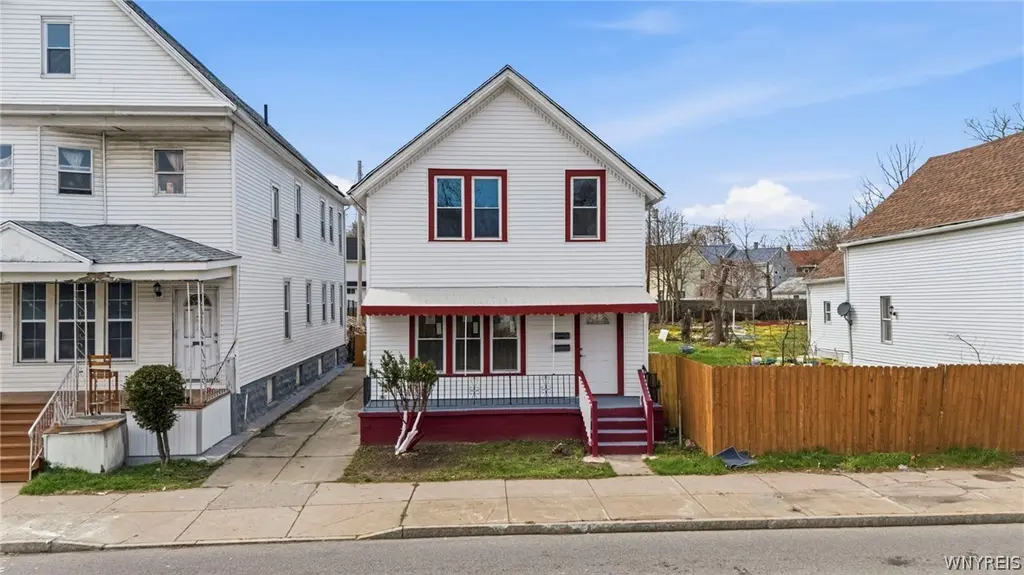 674 Jefferson Ave