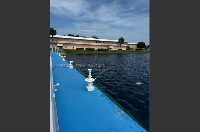 900 SW 11th Ave Unit 4C