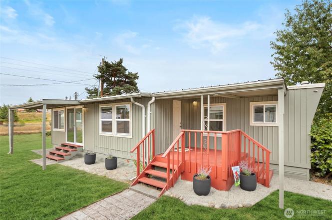 8915 Wilkensen Rd SE #3