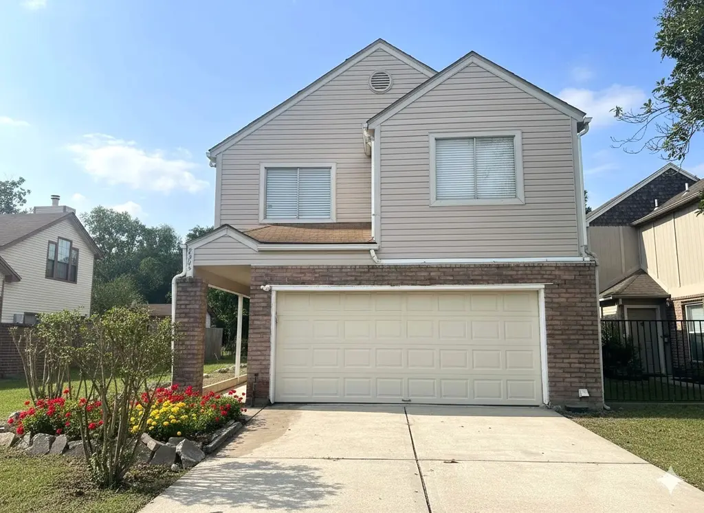 9303 Kingsflower Cir