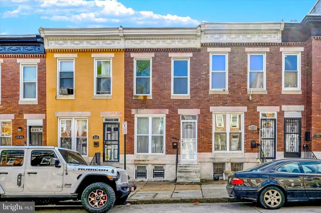2528 Mcculloh St