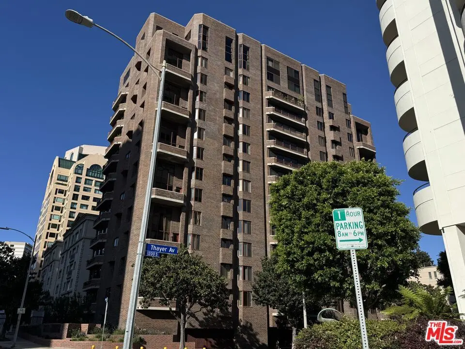 10550 Wilshire Blvd #103
