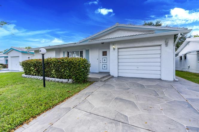1141 NW 90th Way