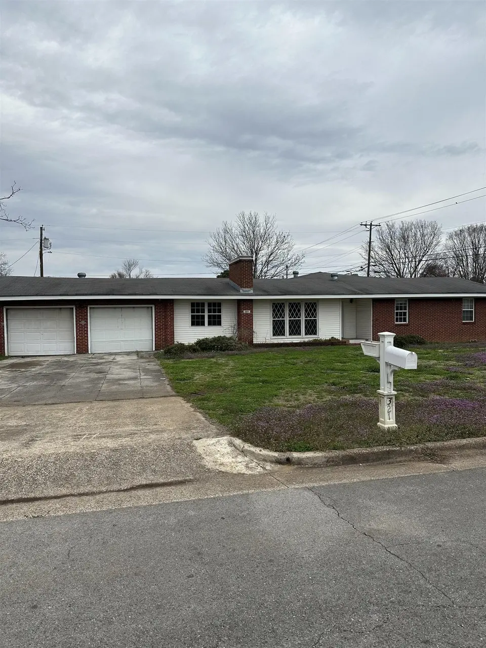 321 Richton Ave