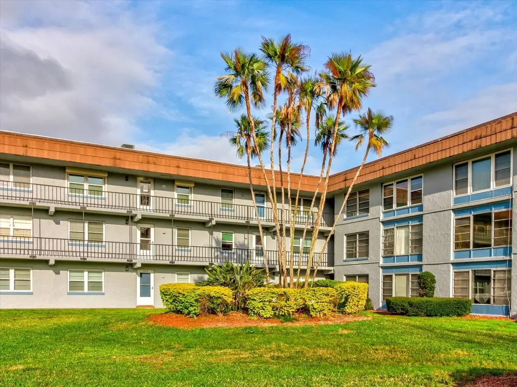 333 Lake Howard Dr NW Unit 314D