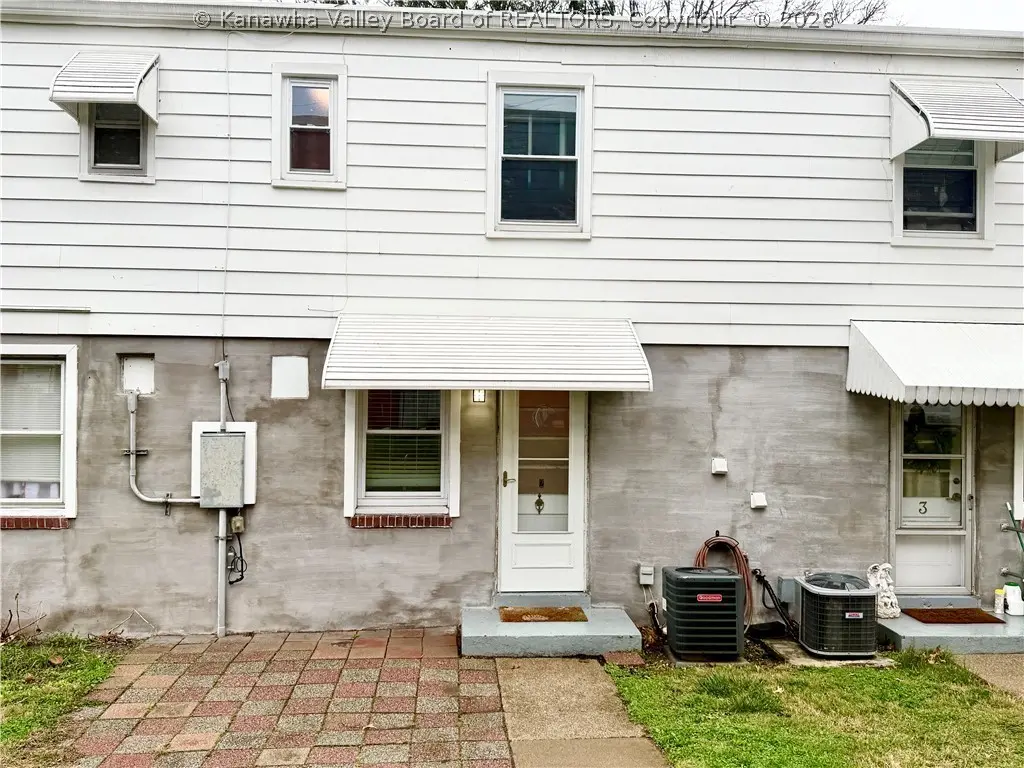 2 Kenna Dr