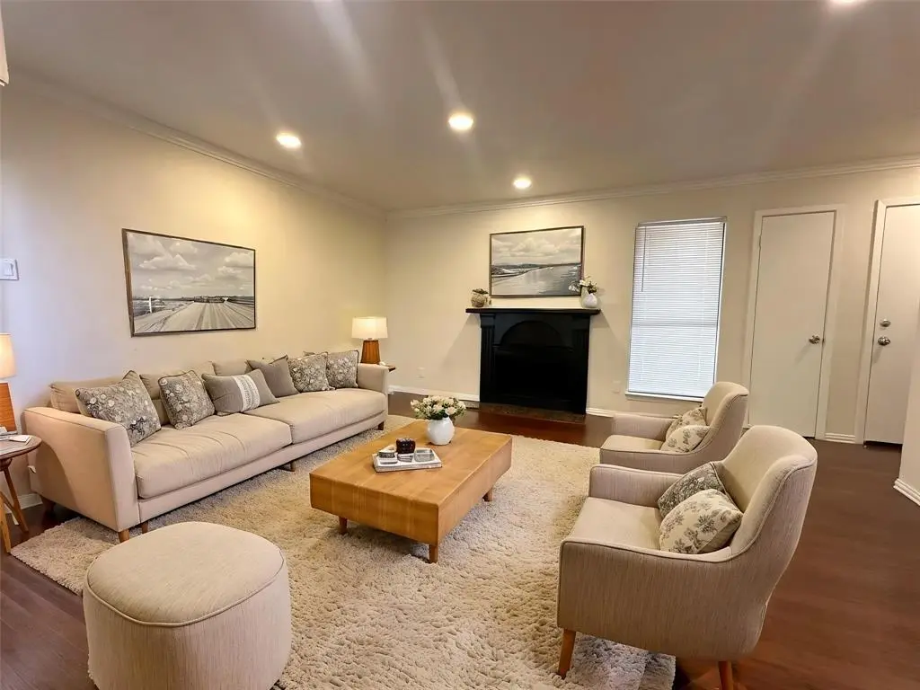 1600 Pecan Chase Cir #6