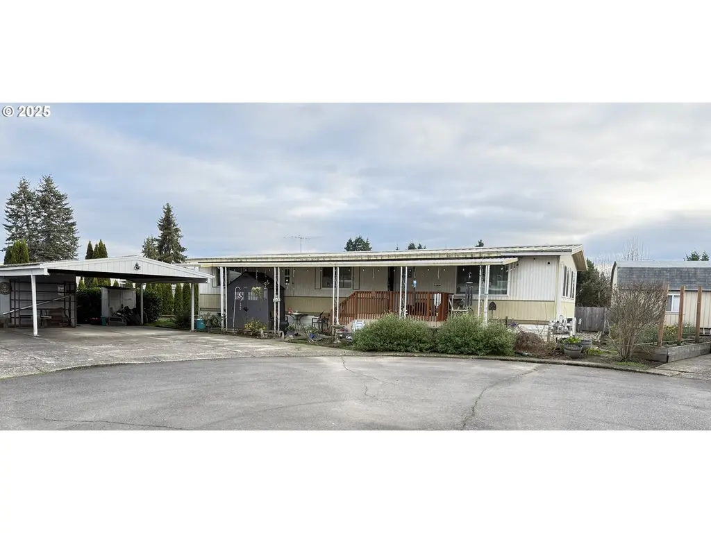 2232 42nd Ave SE #205