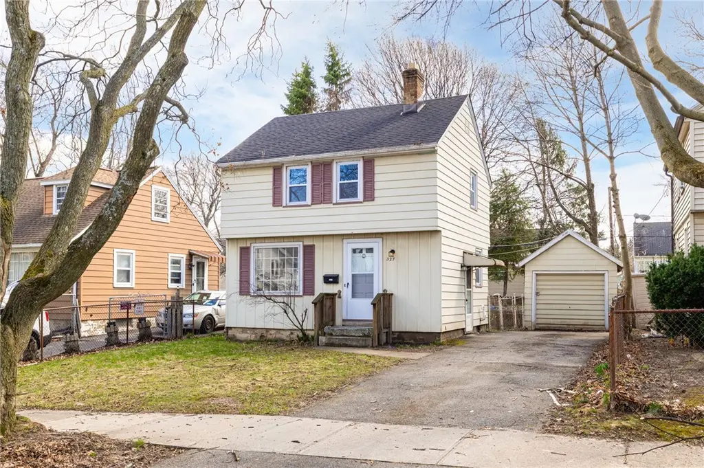 327 Rand St