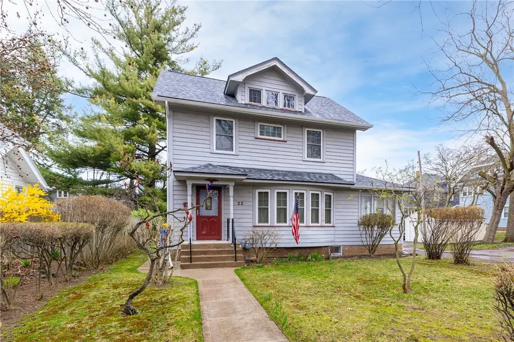 22 Grassmere Park