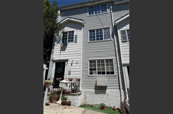 45 Benziger Ave