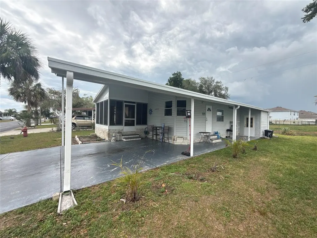 34034 Estates Ln