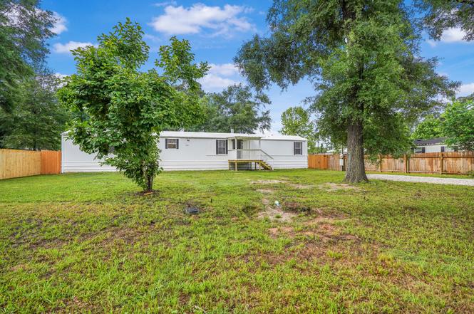 21974 Caney Dr