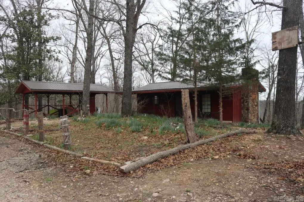 826 Crooked Ridge Rd