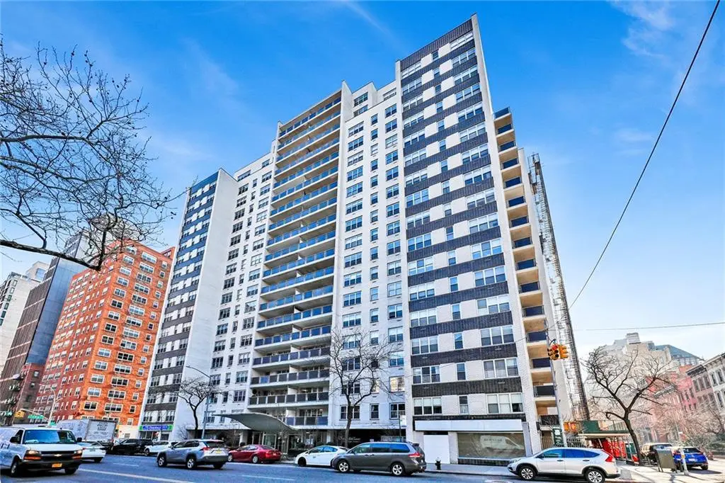 205 3rd Ave Unit 14H