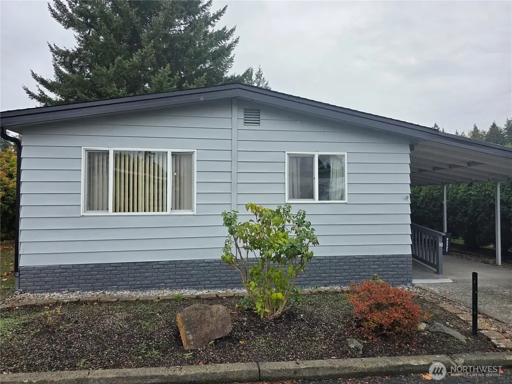 620 112th St SE #323