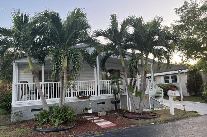 4510 NW 67th Ct NW