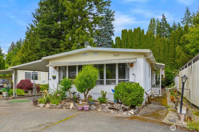 5220 176th St SW #55