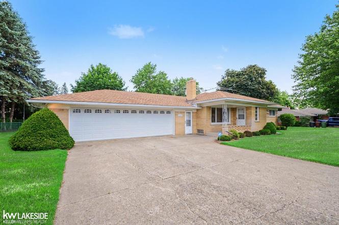 4455 Montgomery Rd