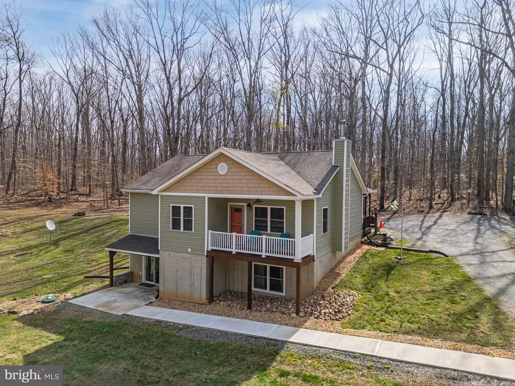 216 Cooke Ln
