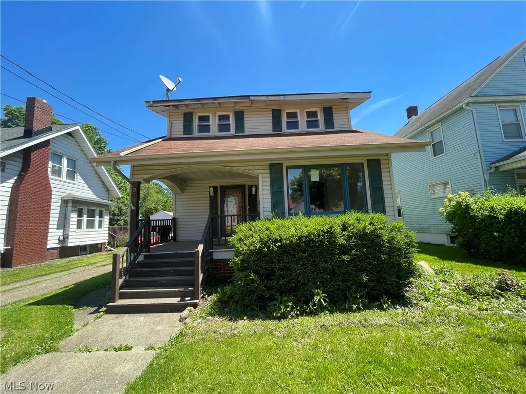 870 S Haines Ave