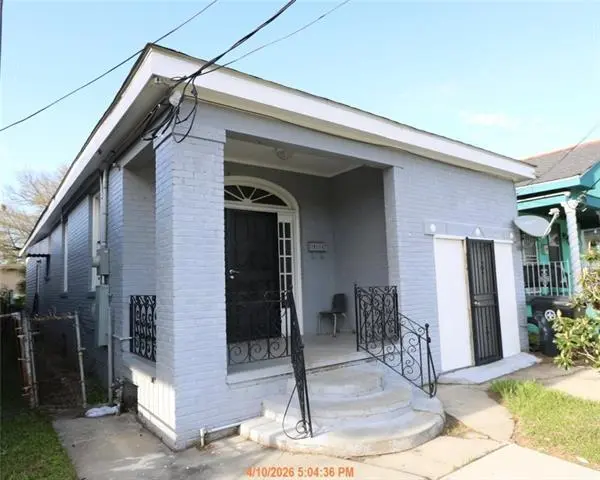 1983 Law St