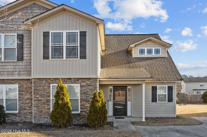 2204 Sweet Bay Dr Unit B