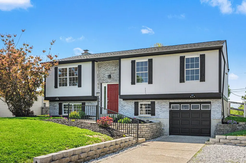 6351 Briargate Dr