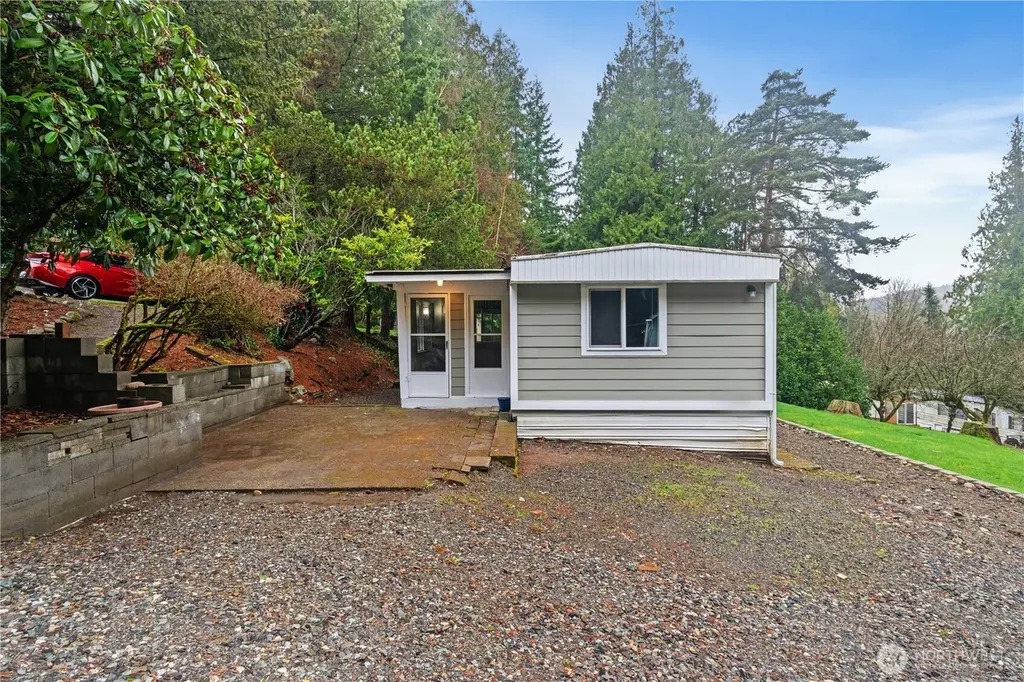 2284 Yew Street Rd Unit E-1