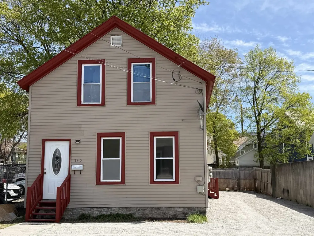 340 Pleasant St