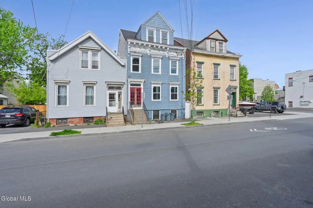 5 West St