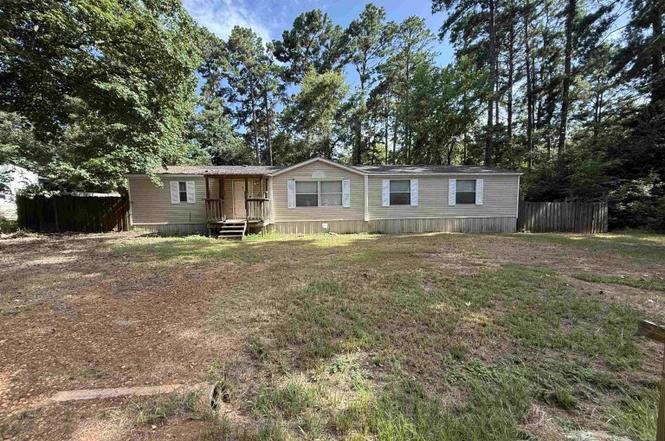 115 Knotty Pine Dr