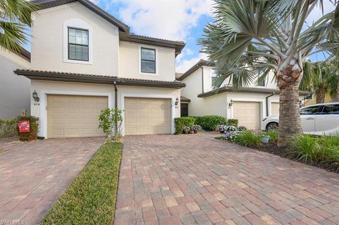 5698 Mayflower Way #403