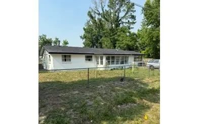 277 NW Waldo Rd