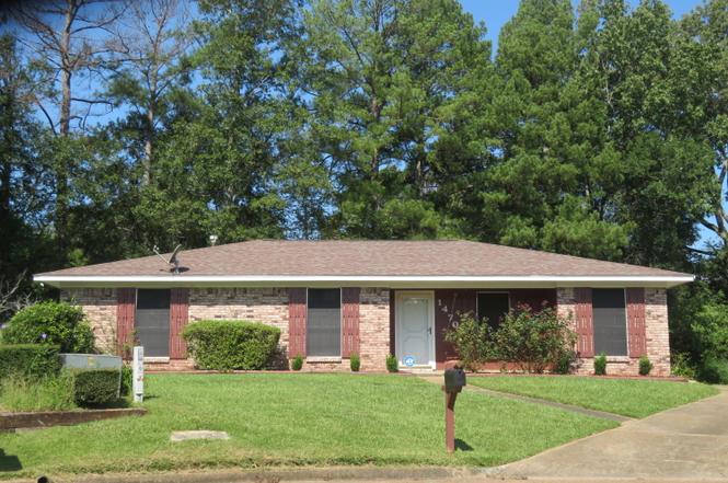 1470 Vernon Cir