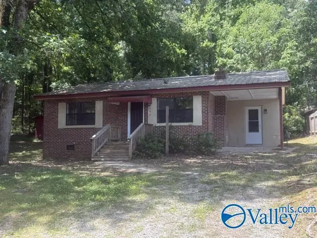 303 Cromwell Ave
