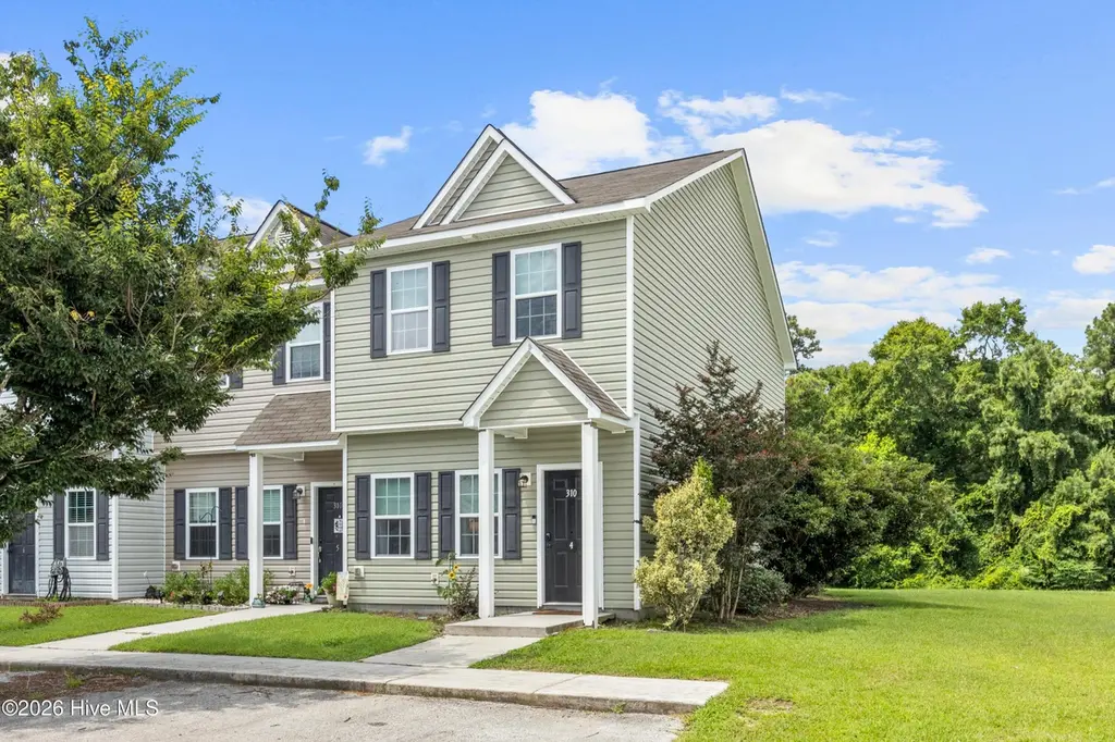 310 Burley Dr #4
