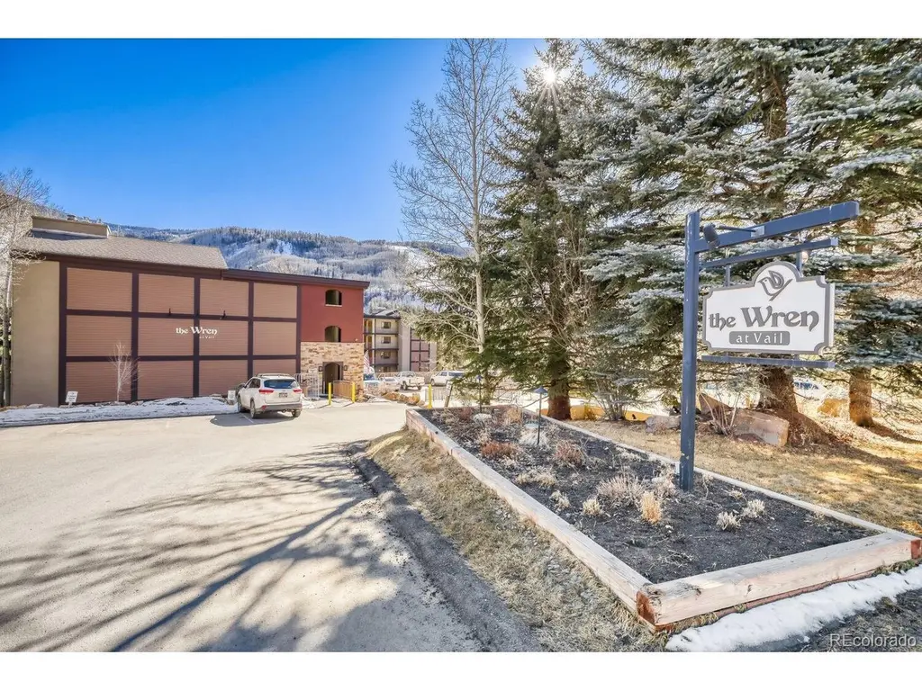 500 S Frontage Rd #414